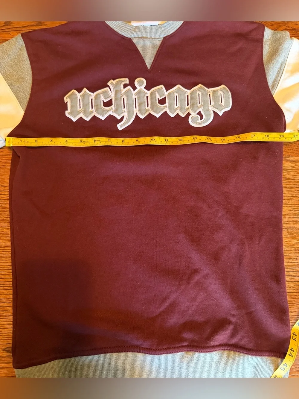 Champion University of Chicago Gothic Script Crewneck Small Spellout